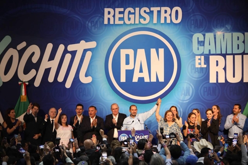 El PAN formaliza registro de Xóchitl Gálvez como precandidata y se declara listo para comenzar la brega de recorrer México y cambiar el rumbo