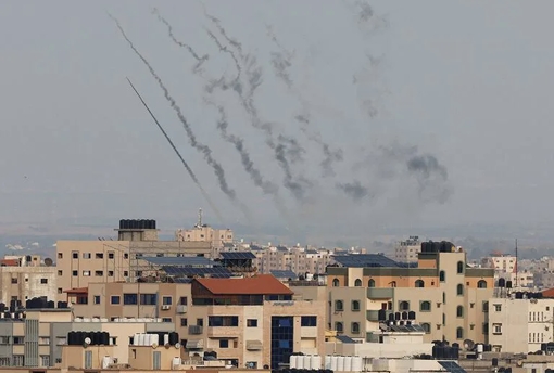 Guerra en Medio Oriente: Hamas lanzó un ataque con cohetes contra Tel Aviv